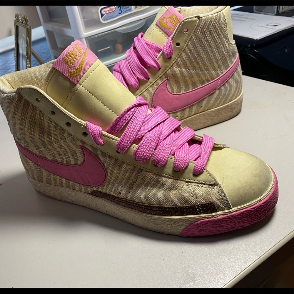 Pink blazers